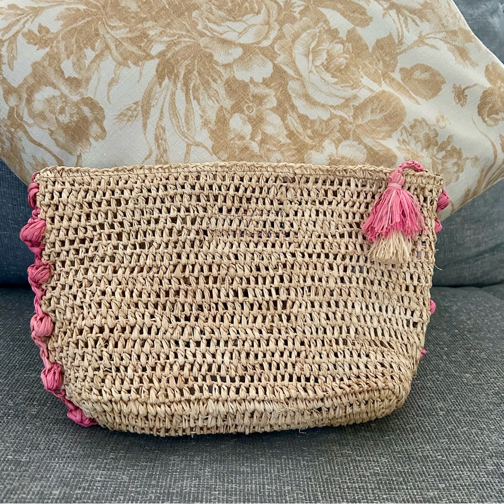 Vineyard Vines Tan and Pink Woven Clutch